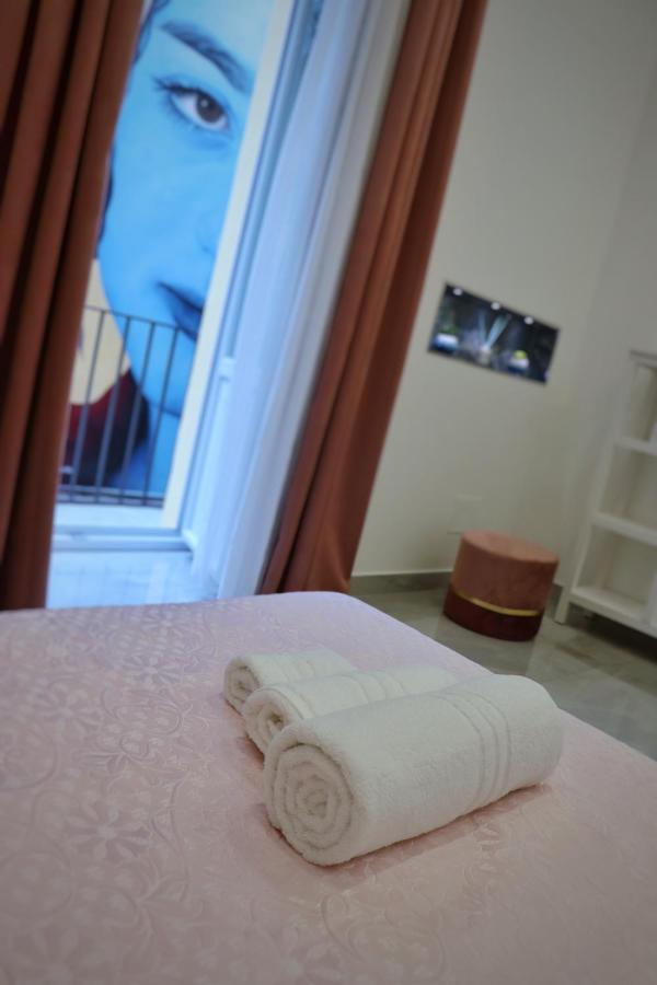 Barbaro Suite & Apartment Napoli Eksteriør billede